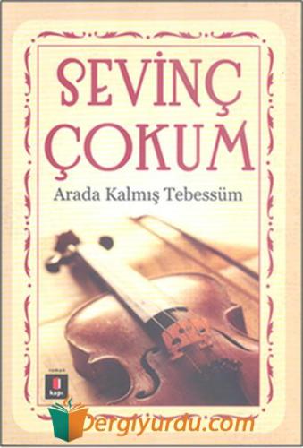Arada Kalmış Tebessüm