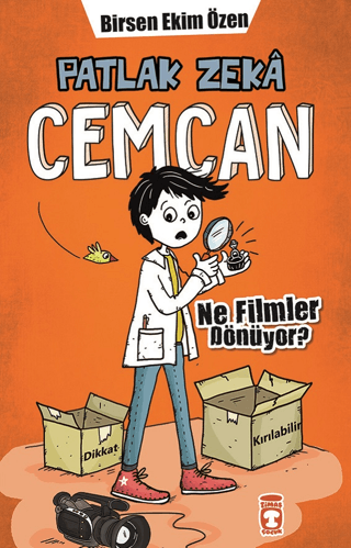 Patlak Zeka Cemcan - Ne Filmler Dönüyor (Ciltli)
